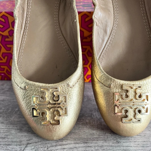 Tory Burch Gold Melinda Ballet Flats - Picture 11 of 13